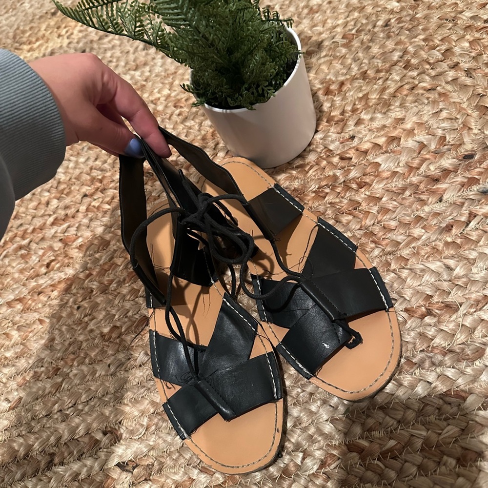 LACE UP ANKLE SANDALS